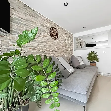 Escapade A - T2 Cosy, Clim & Balcon Apartment Nice